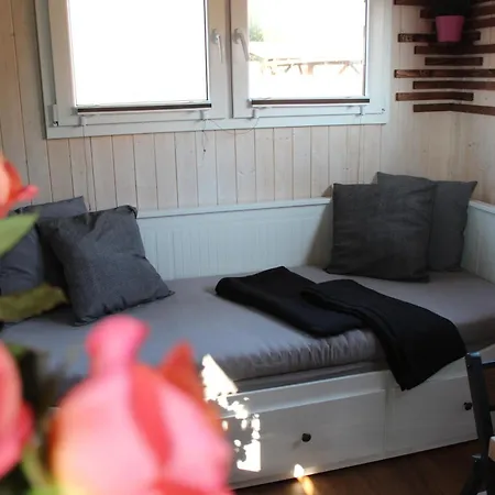 Ke-tiny Siedlung Mit Sauna Haus Charlie Feriehus Oerlenbach