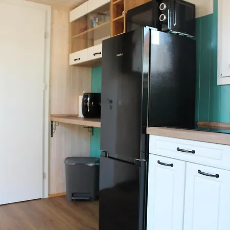 Ke-tiny Siedlung Haus Charlie