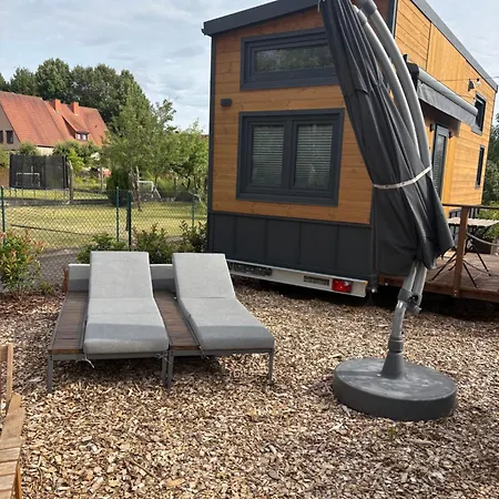 Ke-tiny Siedlung Haus Charlie
